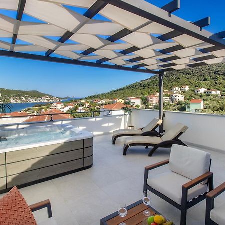 Vila Dalmatian Child Vinišće Dış mekan fotoğraf